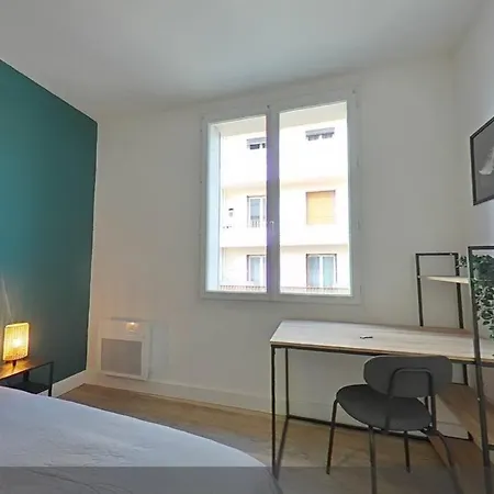Apartment 3 Bedrooms-very Bright And Spacious Appt- Wifi *